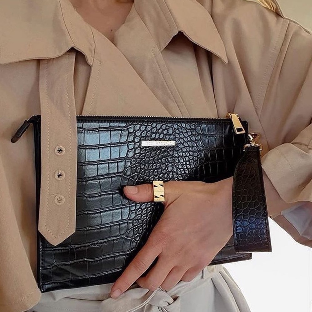 Ideal of Sweden Pouch in Burgundy